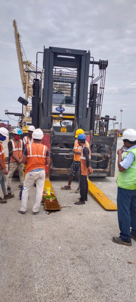 WhatsApp-Image-2021-08-30-at-11.47.54-462×1024