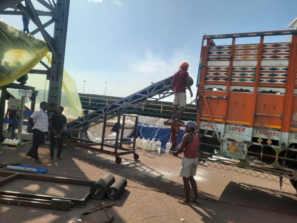 WhatsApp Image 2025-09-25 at 10.53.04 AM (2)